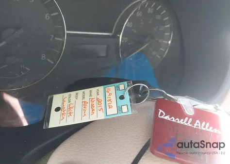 2015 Nissan Altima 2.5 S z USA, uszkodzony, nr VIN 1N4AL3AP9FC279096